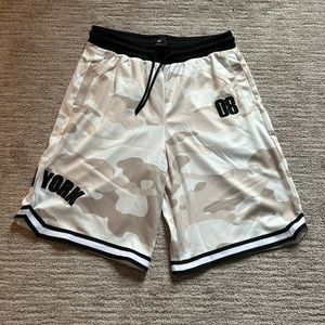 H&M Oversized Basketball Shorts